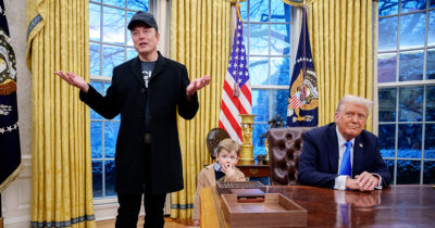 Grimes reacts to Elon Musk parading their 4-year-old in Oval Office